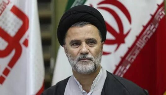 نبویان